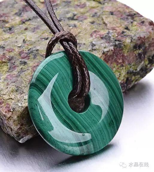 被冷落的孔雀石其实它很美