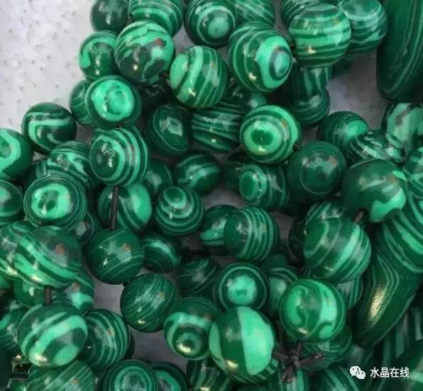 别以为便宜就没有假货，塑料也能造出假孔雀石