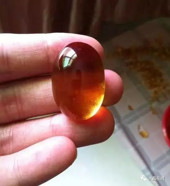 黄水晶都是优化的还能买到纯天然无改色黄水晶吗