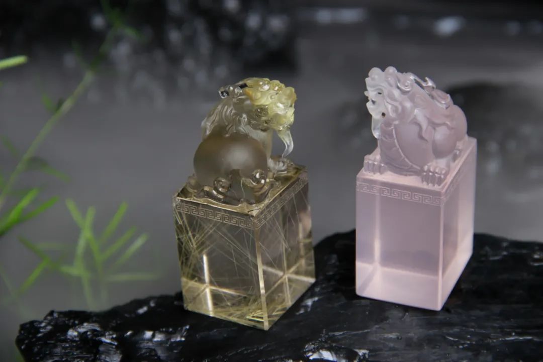 一块块的水晶原石是怎么变成精美的水晶艺术品的? resize,m fill,h 720,w 1080 - 一块块的水晶原石是怎么变成精美的水晶艺术品的?